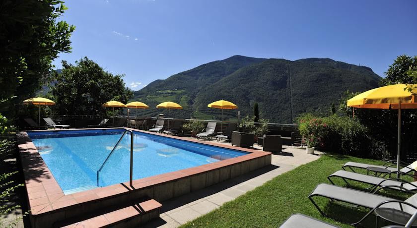Hotel Eberle Bolzano Exterior photo