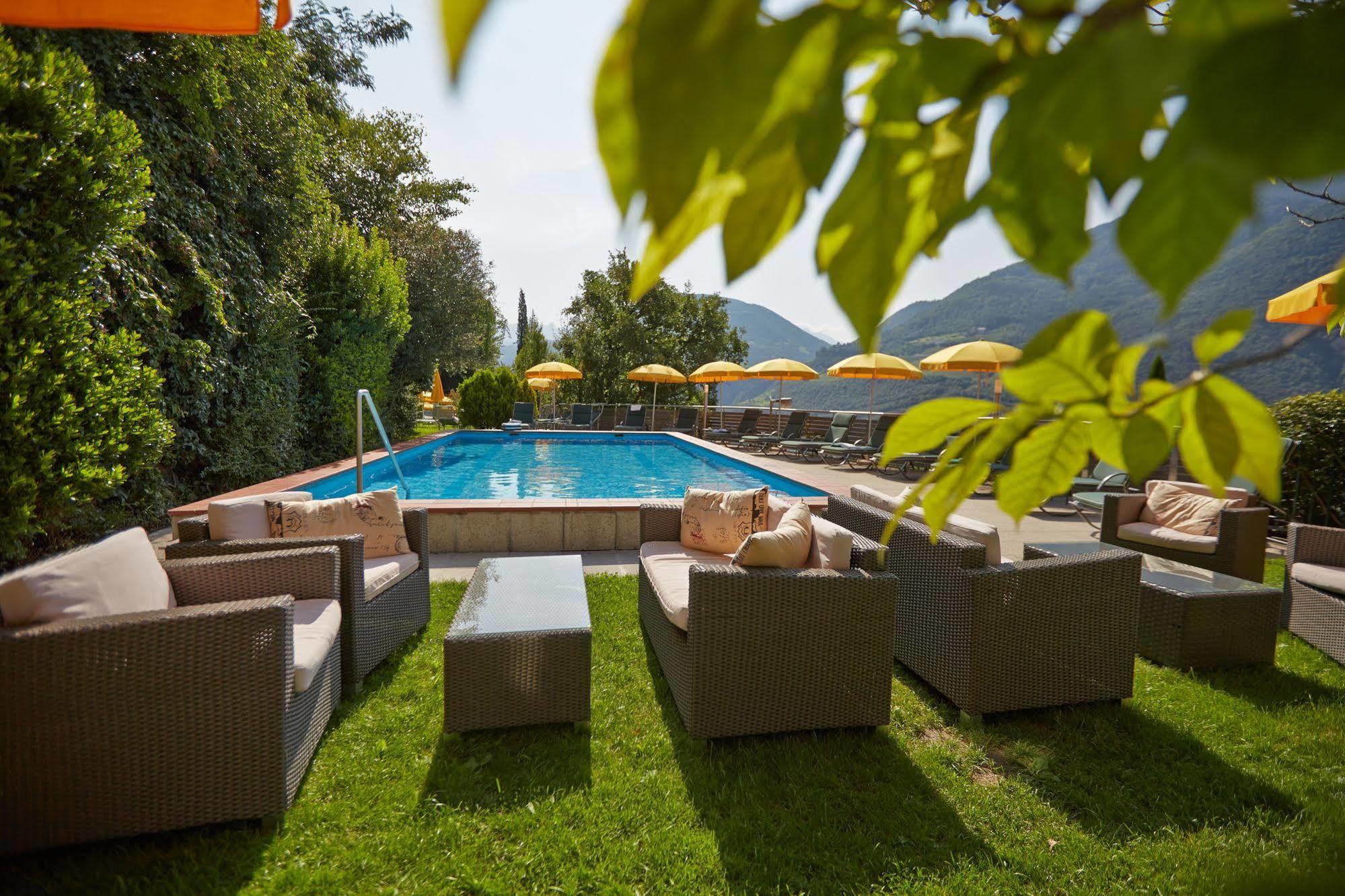 Hotel Eberle Bolzano Exterior photo